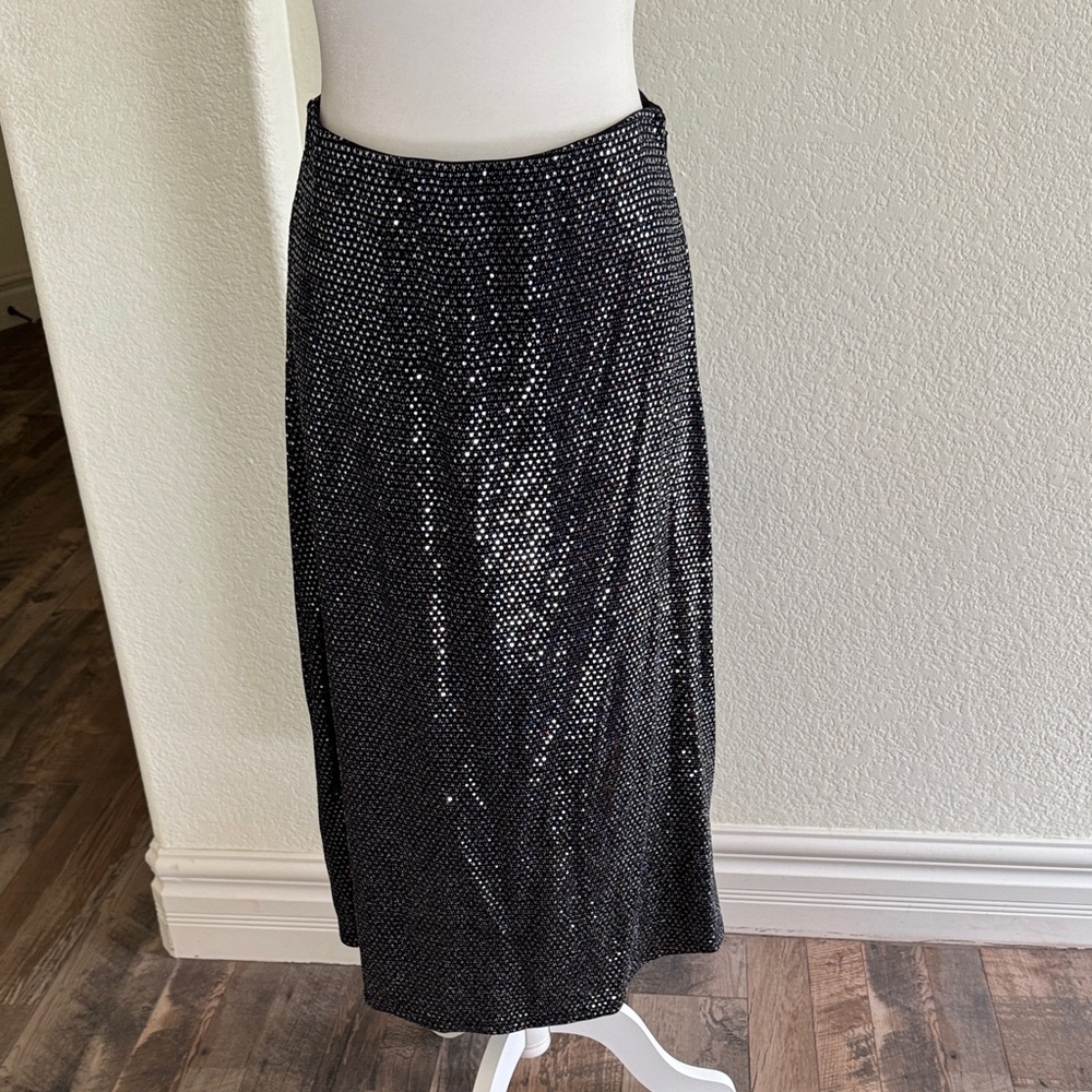 Urban Outfitters Black & silver sequin maxi skirt. BNWT. size M
